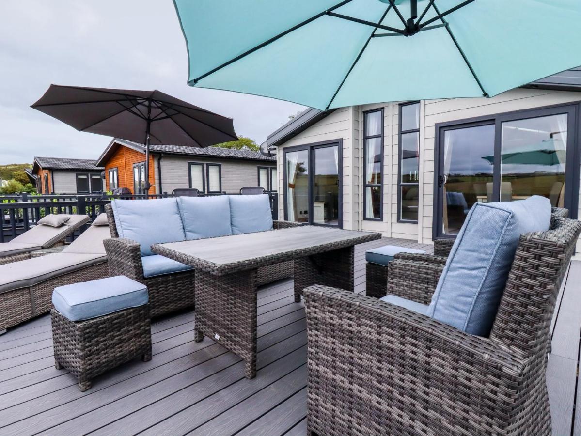 Beachcliff New Quay Екстериор снимка
